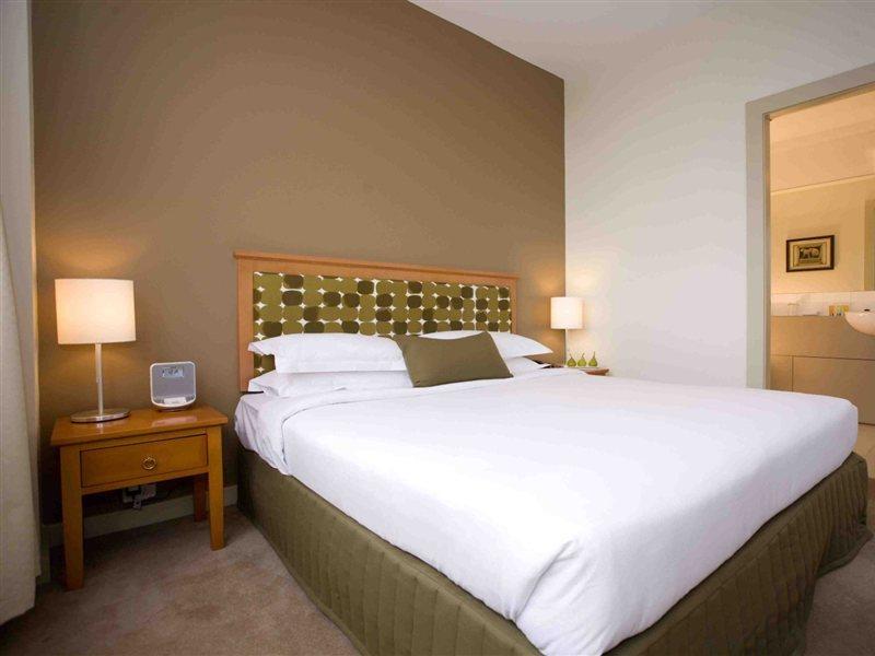 Hotel Doubletree By Hilton Melbourne City Exterior foto