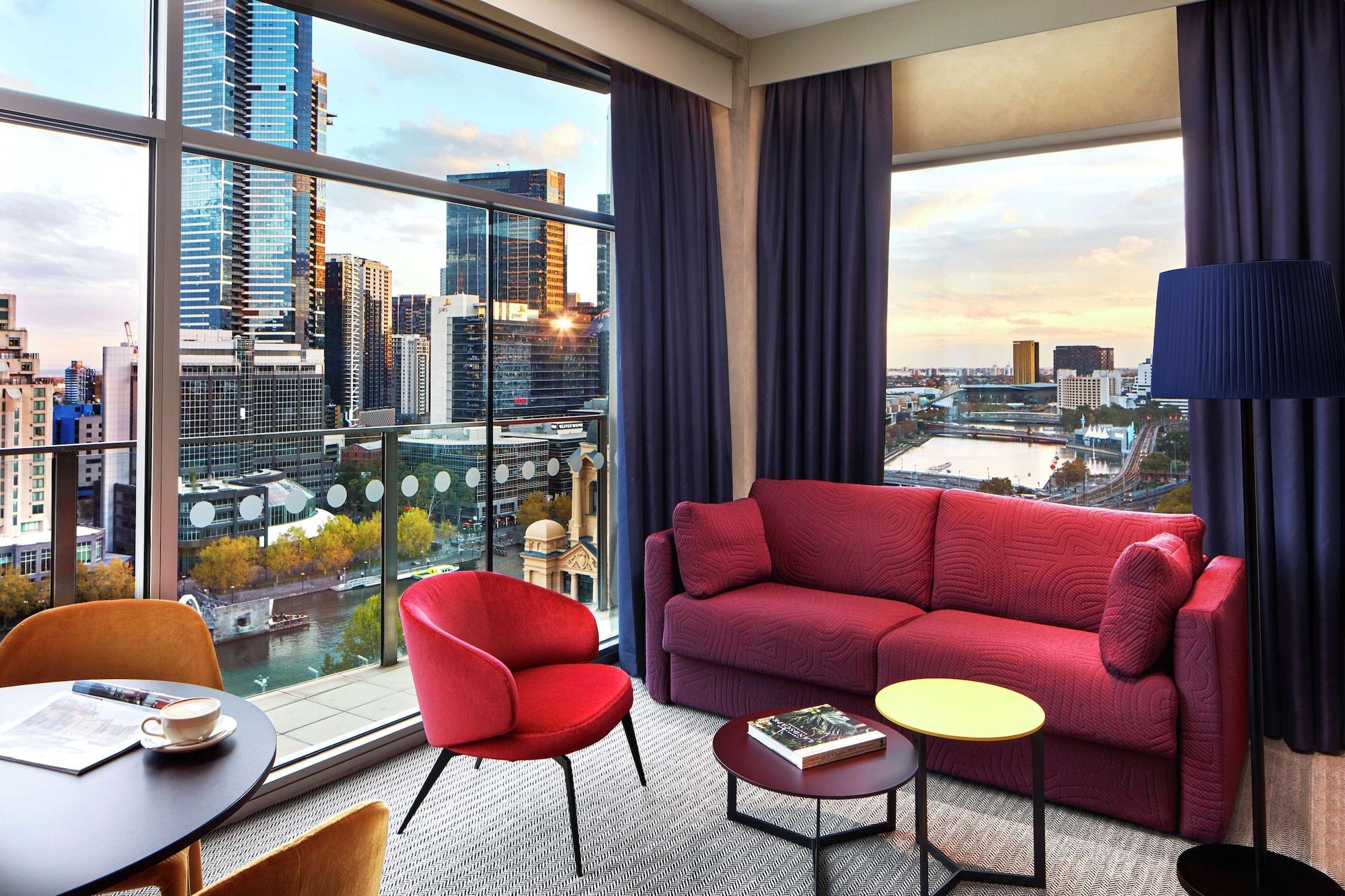 Hotel Doubletree By Hilton Melbourne City Exterior foto